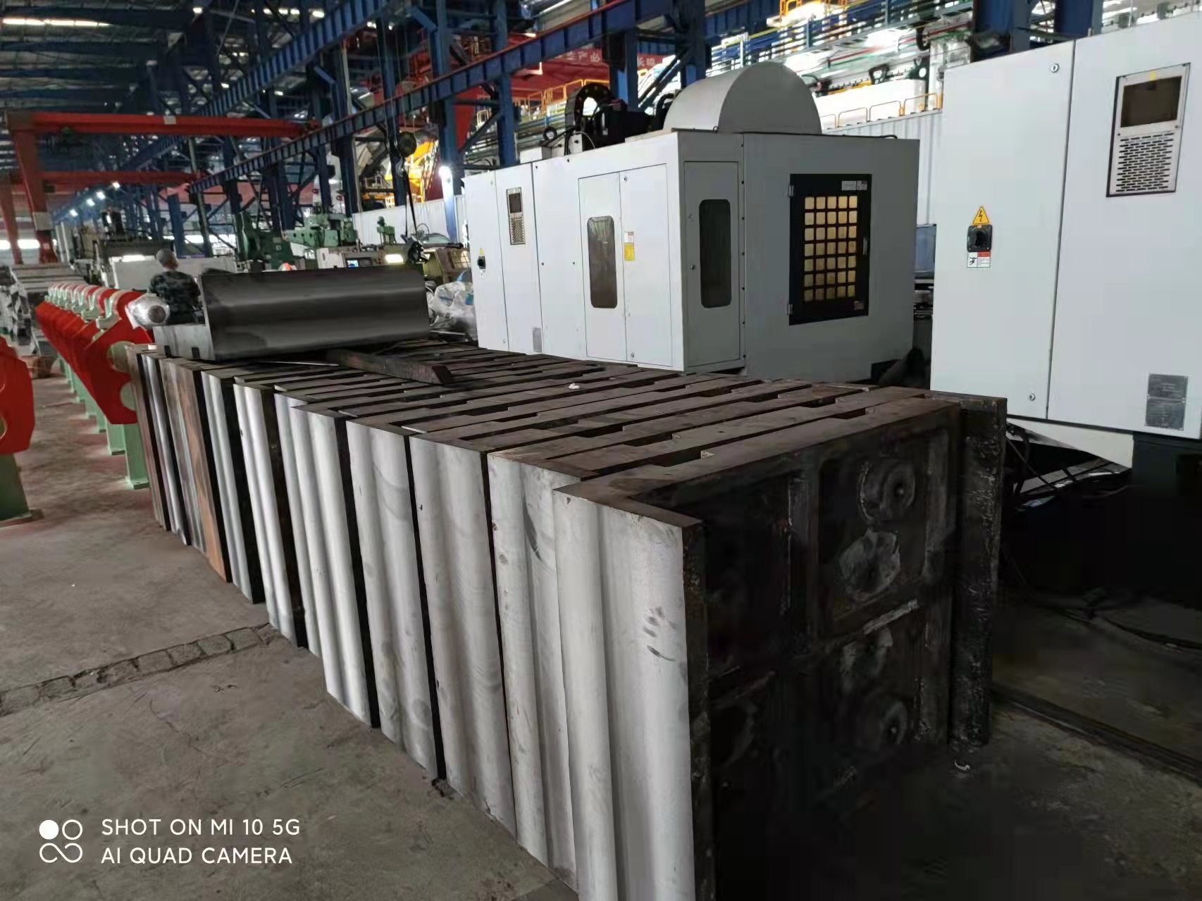 Protective heat insulation board of electric furnace slag pit